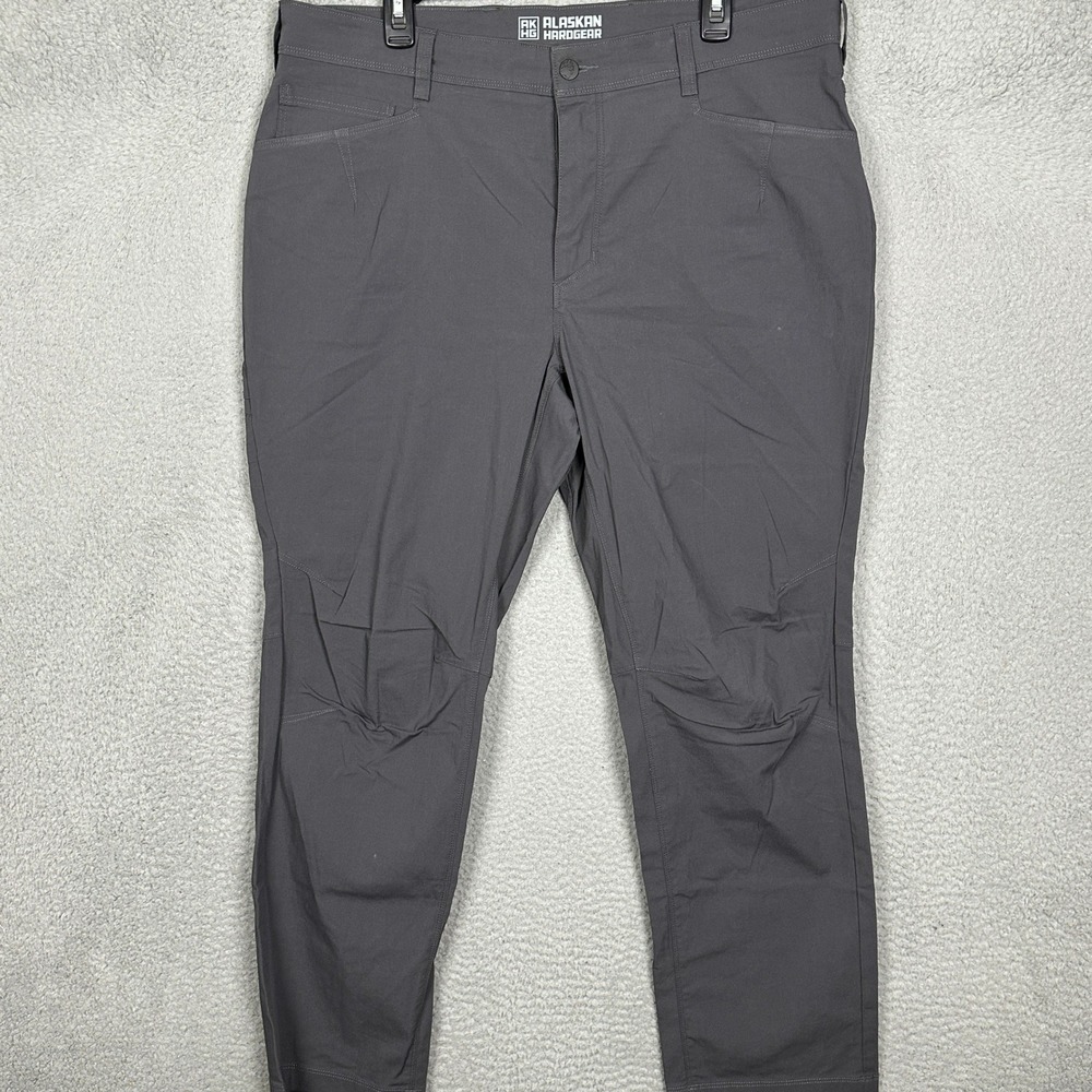 Alaskan Hardgear Duluth Trading Co Pants Mens 38X30 Standard Fit Grey Cargo EUC